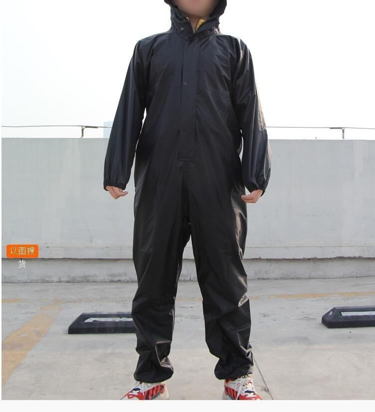 Hooded protective clothing